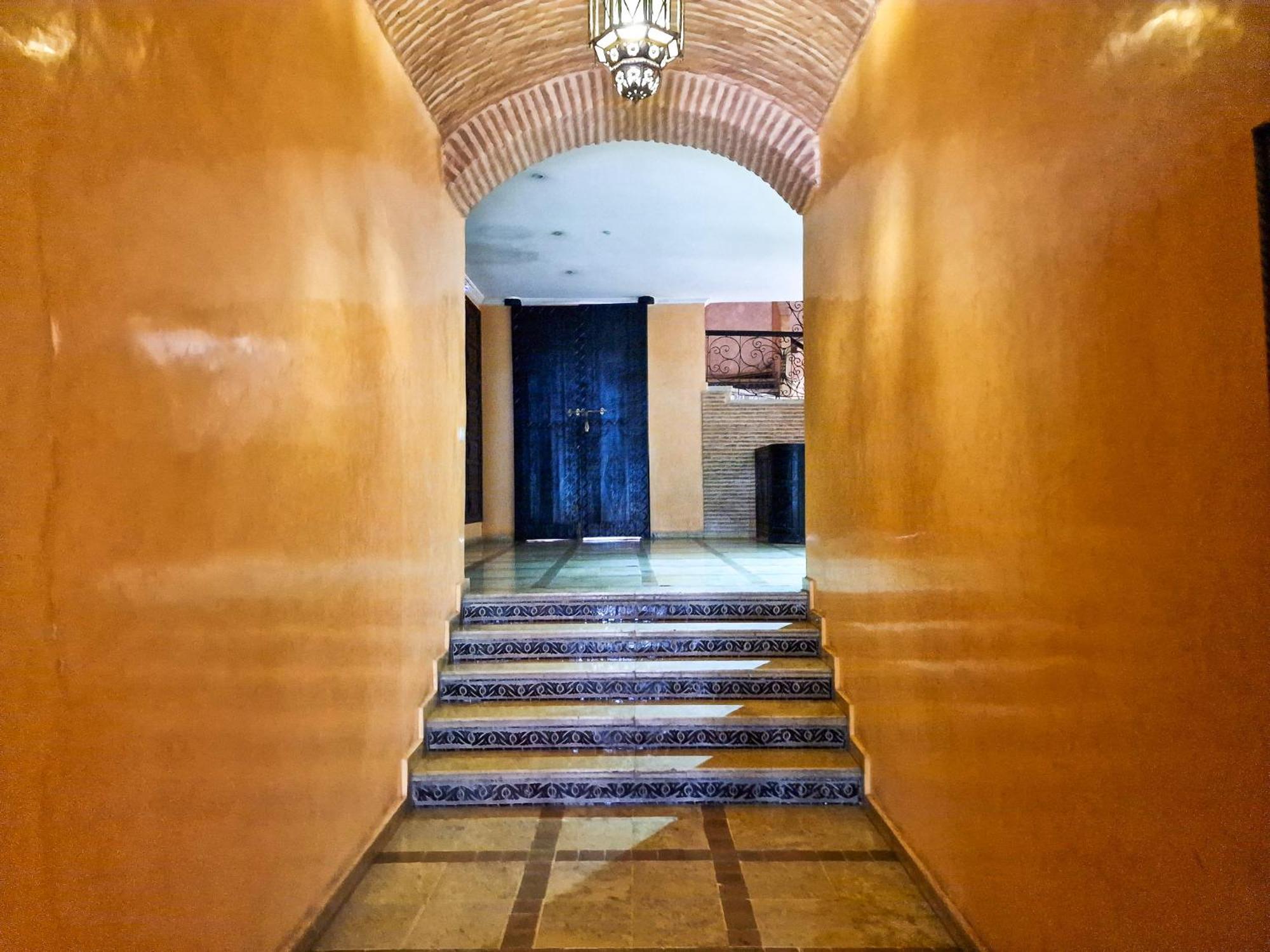 Superbe Appartement Piscine Gueliz マラケシュ エクステリア 写真