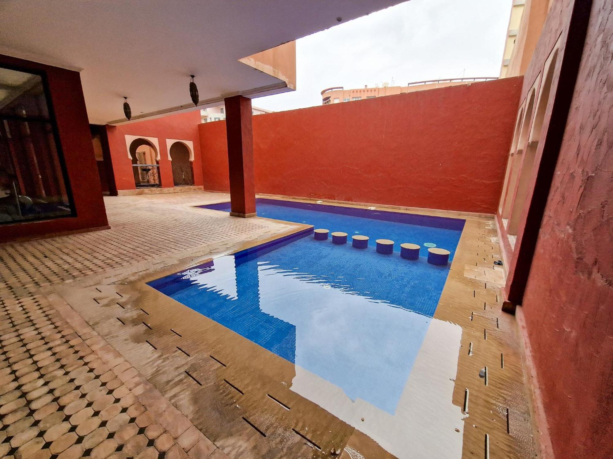 Superbe Appartement Piscine Gueliz マラケシュ エクステリア 写真